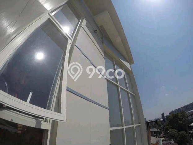 Ruko Dijual di Rungkut Surabaya dengan Luas Bangunan 188m2 Ruko Dijual di Rungkut Surabaya dengan Luas Bangunan 188m2