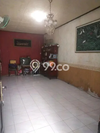 Rumah Modern Cantik 5 Kamar Bisa Langsung Pindah di Wonocolo Rumah Modern Cantik 5 Kamar Bisa Langsung Pindah di Wonocolo