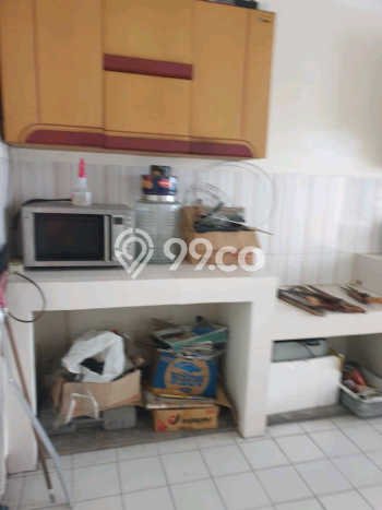 Disewakan segera hunian minimalis strategis 4 Kamar di Wonocolo, Surabaya Disewakan segera hunian minimalis strategis 4 Kamar di Wonocolo, Surabaya