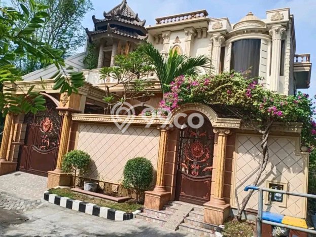 Hunian Mewah Dijual LT 200m2 di Rungkut, Surabaya Hunian Mewah Dijual LT 200m2 di Rungkut, Surabaya