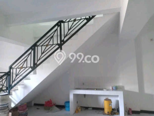 Unit Ruko Dijual di Surabaya LT 200m2 & LB 420m2 Unit Ruko Dijual di Surabaya LT 200m2 & LB 420m2