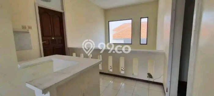 Hunian Cantik Minimalis Lb 250m2 di Sukolilo, Surabaya Hunian Cantik Minimalis Lb 250m2 di Sukolilo, Surabaya