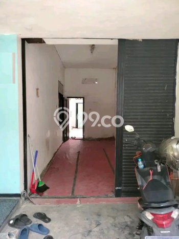 Rumah Luas Asri 3 KT Siap Huni di ngagel Surabaya Rumah Luas Asri 3 KT Siap Huni di ngagel Surabaya