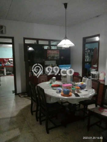 For Sale! Premium House LT 300m2 Desain Elegan di Kutisari For Sale! Premium House LT 300m2 Desain Elegan di Kutisari