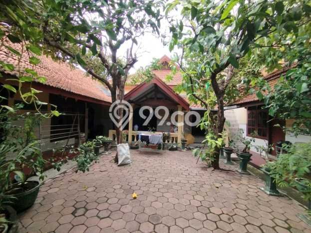 Dijual Kost Strategis di Wonocolo, Surabaya 13 KT, 3 KM, Luas Bangunan 500m2 Dijual Kost Strategis di Wonocolo, Surabaya 13 KT, 3 KM, Luas Bangunan 500m2