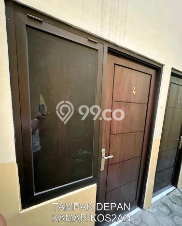 Rumah Kost untuk Dijual di Kutisari Punya 9 Kamar Rumah Kost untuk Dijual di Kutisari Punya 9 Kamar