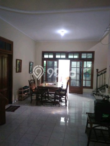 Hunian Super Elit dengan Akses Paling Strategis di Ketintang, Surabaya Hunian Super Elit dengan Akses Paling Strategis di Ketintang, Surabaya