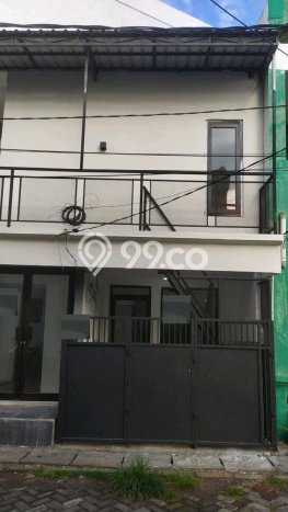 Rumah Modern 6 KT di Medokan Ayu Surabaya Rumah Modern 6 KT di Medokan Ayu Surabaya