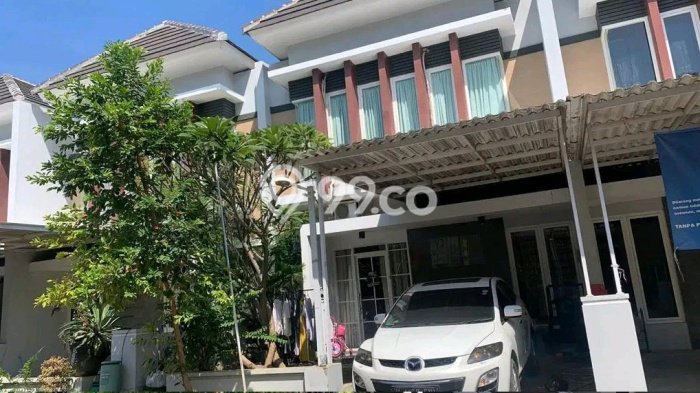 For Sale Rumah 3 Kamar Lokasi Strategis Nyaman dan Strategis di Rungkut For Sale Rumah 3 Kamar Lokasi Strategis Nyaman dan Strategis di Rungkut