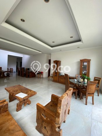 HARGA SPESIAL! Rumah di , Akses ke Fasilitas, 4 KM, Luas 526m2m² LB 500m2m² HARGA SPESIAL! Rumah di , Akses ke Fasilitas, 4 KM, Luas 526m2m² LB 500m2m²