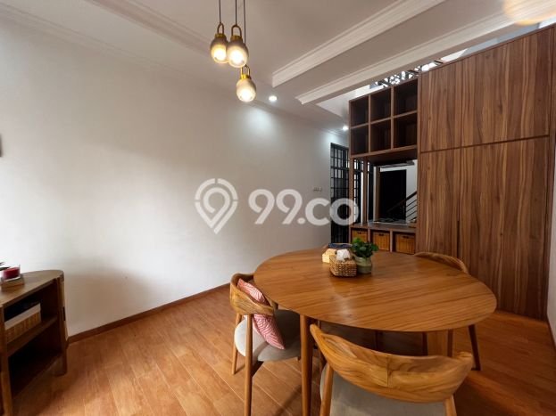 Rumah Disewakan Bandung LT 100m2 LB 100m2 Kawasan Cikutra Rumah Disewakan Bandung LT 100m2 LB 100m2 Kawasan Cikutra