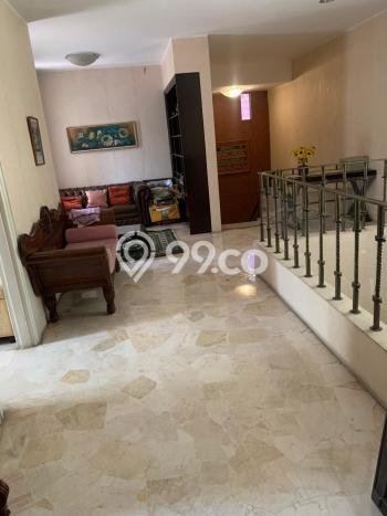 Rumah Terawat di Coblong, Bandung, LT 412m2m² Bangunan 327m2m² HARGA MENARIK! Rumah Terawat di Coblong, Bandung, LT 412m2m² Bangunan 327m2m² HARGA MENARIK!