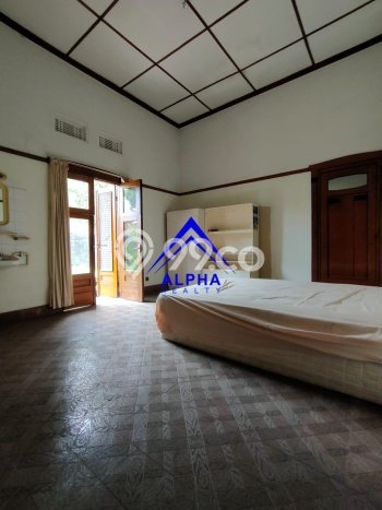 Siap Huni Rumah Mewah 7 Kamar di Coblong Dekat ke Mana Pun Siap Huni Rumah Mewah 7 Kamar di Coblong Dekat ke Mana Pun