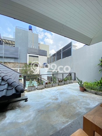HARGA SPESIAL! Rumah di , Akses ke Fasilitas, 4 KM, Luas 526m2m² LB 500m2m² HARGA SPESIAL! Rumah di , Akses ke Fasilitas, 4 KM, Luas 526m2m² LB 500m2m²
