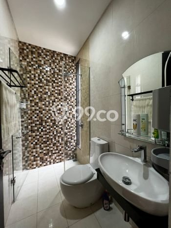 LOKASI PREMIUM! Rumah di Dago, 4 KT, Lingkungan Tenang, LT 260m² LB 244m² LOKASI PREMIUM! Rumah di Dago, 4 KT, Lingkungan Tenang, LT 260m² LB 244m²