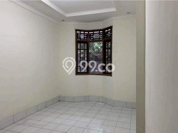 Rumah Nyaman LB 270m2m² Lokasi Tenang di Bojongsoang, Bandung Rumah Nyaman LB 270m2m² Lokasi Tenang di Bojongsoang, Bandung