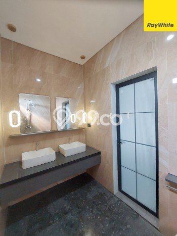 Ready to Use! Luxury House LT 304m2 Desain Elegan di Cikupa Citra Raya Ready to Use! Luxury House LT 304m2 Desain Elegan di Cikupa Citra Raya