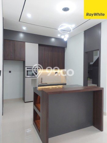 Ready to Use! Luxury House LT 304m2 Desain Elegan di Cikupa Citra Raya Ready to Use! Luxury House LT 304m2 Desain Elegan di Cikupa Citra Raya