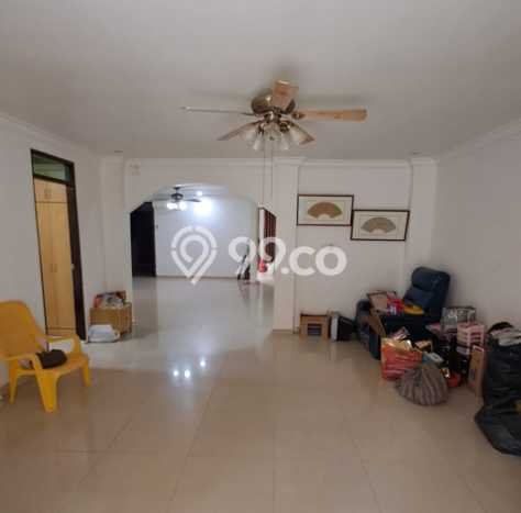 Rumah Bagus di , Batam, LT 285m2m², LB 360m2m² Rumah Bagus di , Batam, LT 285m2m², LB 360m2m²