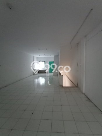 Ruko Kawasan Bisnis di Sei Panas, Luas 225m², Jalan Utama Ruko Kawasan Bisnis di Sei Panas, Luas 225m², Jalan Utama