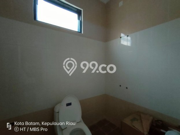 Rumah LT 160m² Newly Renovated di Lokasi Prestisius Batam Centre, Batam Rumah LT 160m² Newly Renovated di Lokasi Prestisius Batam Centre, Batam