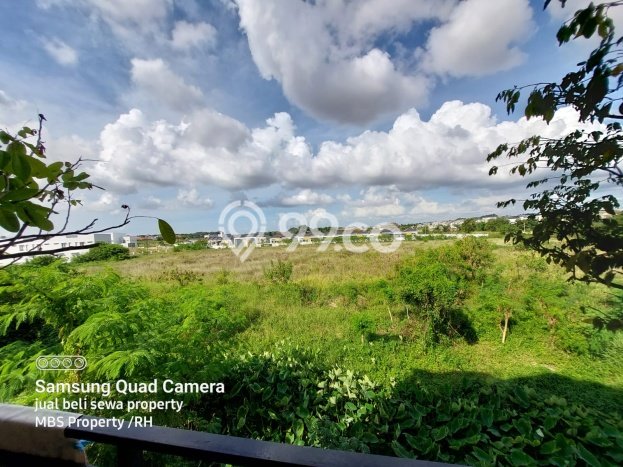 Rumah LT 306m² / LB 400m² One Gate System di Batam Centre, Batam Rumah LT 306m² / LB 400m² One Gate System di Batam Centre, Batam