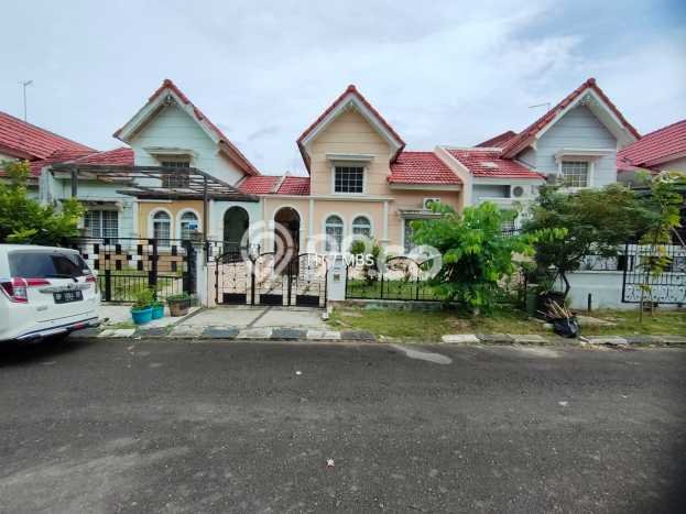 Rumah di Batam Centre, Batam, Luas 144m² Bangunan 64m² Rumah di Batam Centre, Batam, Luas 144m² Bangunan 64m²