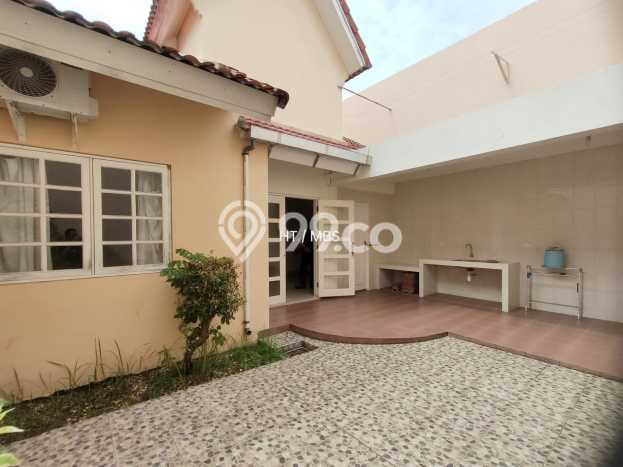 Rumah di Batam Centre, Batam, Luas 144m² Bangunan 64m² Rumah di Batam Centre, Batam, Luas 144m² Bangunan 64m²