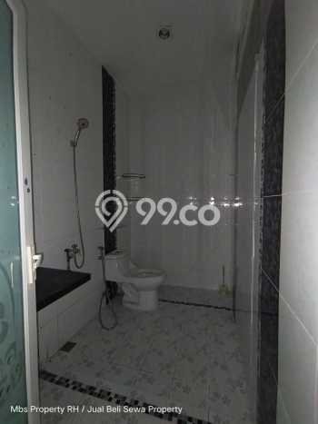 Rumah Strategis LT 204m² / LB 80m² di Batam Centre, Dekat Pusat Kota, Batam Rumah Strategis LT 204m² / LB 80m² di Batam Centre, Dekat Pusat Kota, Batam