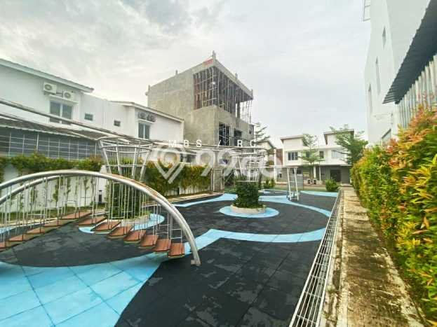 HUNIAN PILIHAN! Rumah area Batam Centre, LT 105m² Bangunan 88m² HUNIAN PILIHAN! Rumah area Batam Centre, LT 105m² Bangunan 88m²
