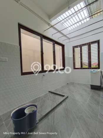 Rumah Area Nyaman di Batam Centre, Batam, LT 297m² LB 500m² Rumah Area Nyaman di Batam Centre, Batam, LT 297m² LB 500m²