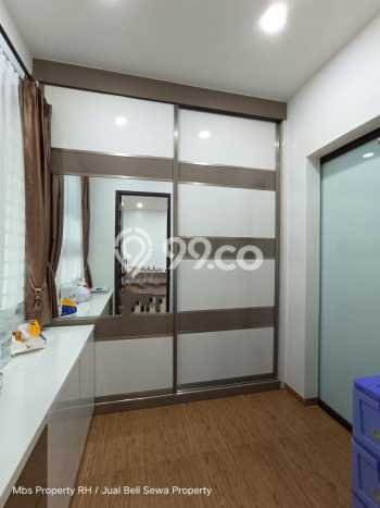 Rumah Area Nyaman di Batam Centre, Batam, LT 297m² LB 500m² Rumah Area Nyaman di Batam Centre, Batam, LT 297m² LB 500m²