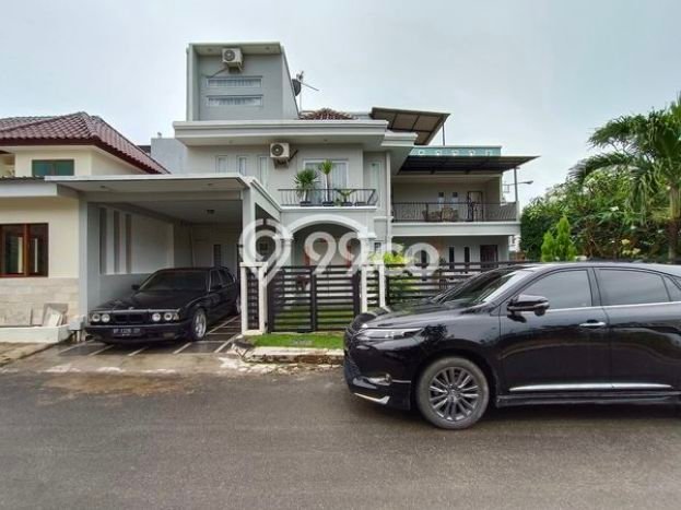 Rumah Idaman Modern! Rumah Mewah area Batam Centre, Batam, Luas 163m² Bangunan 300m² Rumah Idaman Modern! Rumah Mewah area Batam Centre, Batam, Luas 163m² Bangunan 300m²