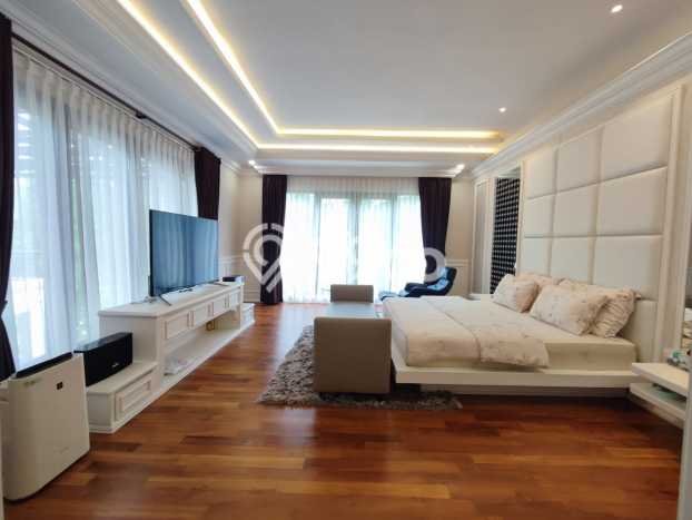 Dijual Rumah 5 KT di Muka Kuning, Batam - LT 1600m² Dijual Rumah 5 KT di Muka Kuning, Batam - LT 1600m²