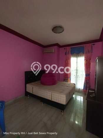 Rumah Premium kawasan Batam Centre, 4 KT, Area Nyaman, LT 162m² Bangunan 220m² Rumah Premium kawasan Batam Centre, 4 KT, Area Nyaman, LT 162m² Bangunan 220m²