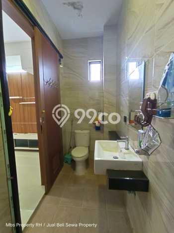 LOKASI PREMIUM! Rumah Berkembang area Batam Centre, Luas 160m² LB 250m² LOKASI PREMIUM! Rumah Berkembang area Batam Centre, Luas 160m² LB 250m²
