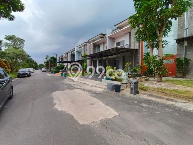 Rumah Mewah dengan 4 Kamar Tidur di Kawasan Elite Batam Centre, Batam Rumah Mewah dengan 4 Kamar Tidur di Kawasan Elite Batam Centre, Batam