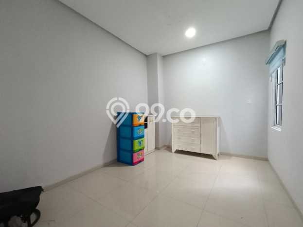 HARGA SPECIAL! Rumah Nyaman di Batam Centre, Batam, LT 160m² LB 200m² Bisa Nego! HARGA SPECIAL! Rumah Nyaman di Batam Centre, Batam, LT 160m² LB 200m² Bisa Nego!