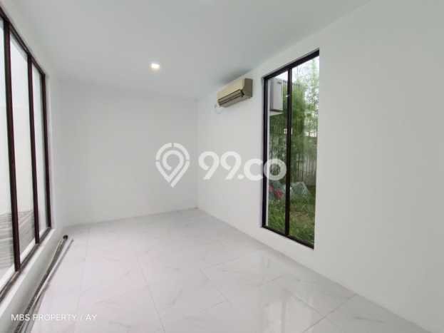 BEST DEAL! Rumah Untuk Investasi area Batam Centre, Luas 323m² LB 252m² BEST DEAL! Rumah Untuk Investasi area Batam Centre, Luas 323m² LB 252m²