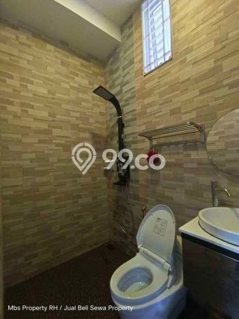 Rumah dengan Lokasi Strategis 5 KT di Batam Centre, Batam Rumah dengan Lokasi Strategis 5 KT di Batam Centre, Batam