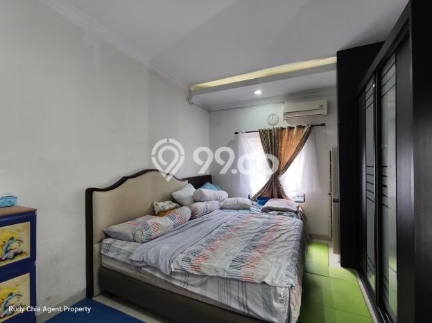 Rumah Luas Asri 8 KT Siap Huni di Batam Centre Batam Rumah Luas Asri 8 KT Siap Huni di Batam Centre Batam