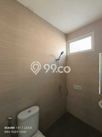 Investasi Menjanjikan 4 Kamar Tidur Lokasi Prestisius di Jantung Kota Batam Centre, Batam Investasi Menjanjikan 4 Kamar Tidur Lokasi Prestisius di Jantung Kota Batam Centre, Batam