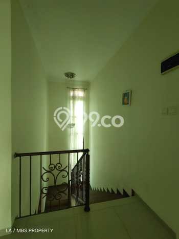 Rumah 5 KT 4 KM di Area Premium Batam Centre, Batam Rumah 5 KT 4 KM di Area Premium Batam Centre, Batam