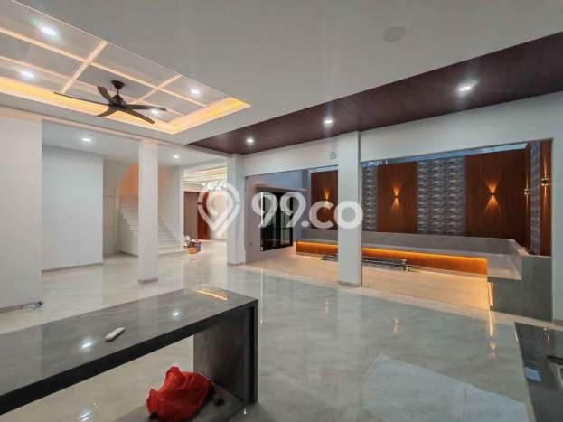 For Sale! Premium House LT 220m2 Desain Elegan di Batam Centre For Sale! Premium House LT 220m2 Desain Elegan di Batam Centre