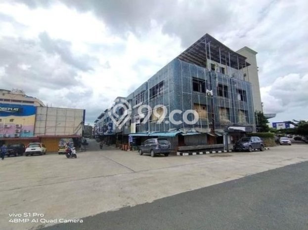 Ruko untuk Disewa di Pusat Batam Luas Bangunan 250m2 Ruko untuk Disewa di Pusat Batam Luas Bangunan 250m2