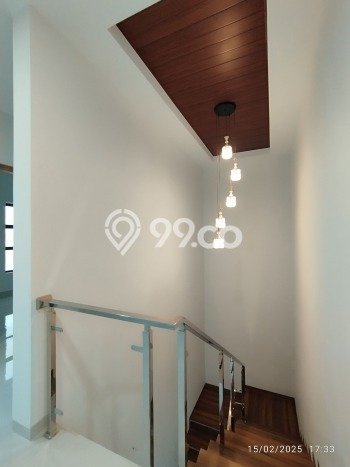 Rumah Modern 5 Kamar LT 90m2 di Batam Centre Rumah Modern 5 Kamar LT 90m2 di Batam Centre