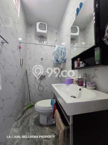 Rumah Modern 4 KT LT 160m2 di Batam Centre Rumah Modern 4 KT LT 160m2 di Batam Centre