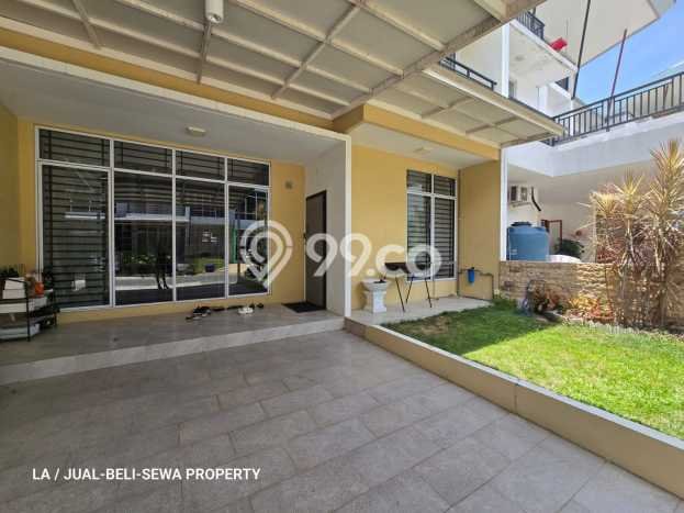 Rumah Modern 4 KT LT 160m2 di Batam Centre Rumah Modern 4 KT LT 160m2 di Batam Centre