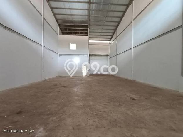 Disewakan Gudang Premium di Batam Centre, Luas 300m², Area Bisnis Disewakan Gudang Premium di Batam Centre, Luas 300m², Area Bisnis