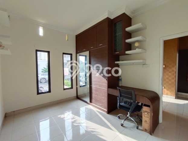 Rumah Modern 3 KT LT 182m2 di Batam Centre Rumah Modern 3 KT LT 182m2 di Batam Centre